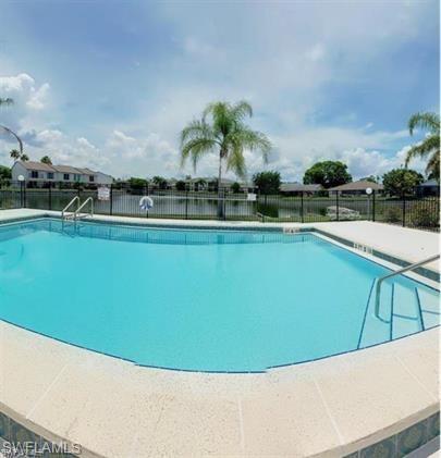 639 SE 13th Ave #116